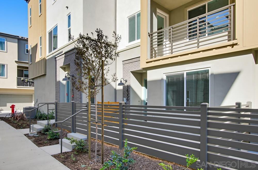 Detail Gallery Image 5 of 58 For 14356  Savannah Court, San Diego,  CA 92128 - 4 Beds | 3/1 Baths