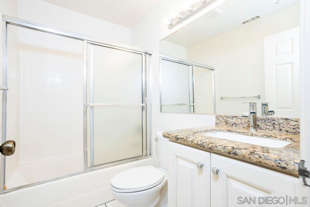 Detail Gallery Image 13 of 27 For 7224  Shoreline Dr  171, San Diego,  CA 92122 - 2 Beds | 2 Baths