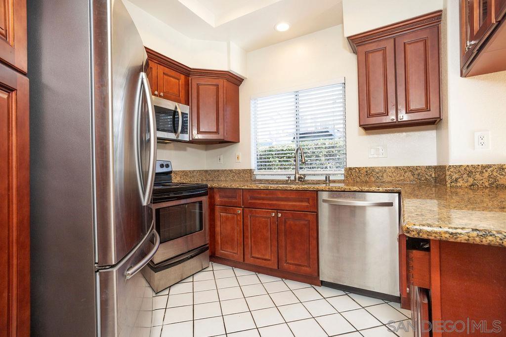 Detail Gallery Image 8 of 27 For 7224  Shoreline Dr  171, San Diego,  CA 92122 - 2 Beds | 2 Baths