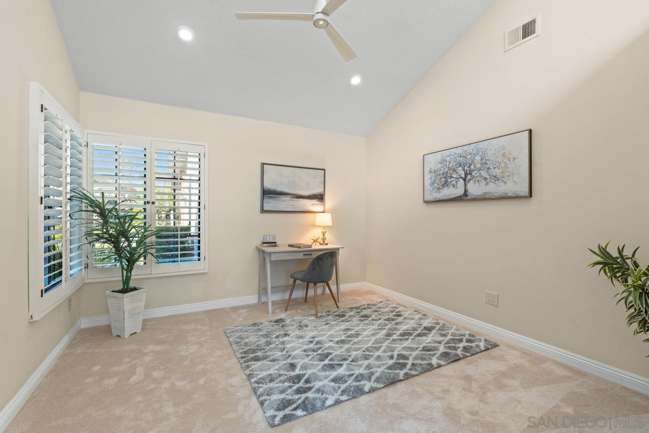 Detail Gallery Image 26 of 55 For 12565  Fairbrook Rd, San Diego,  CA 92131 - 3 Beds | 2 Baths