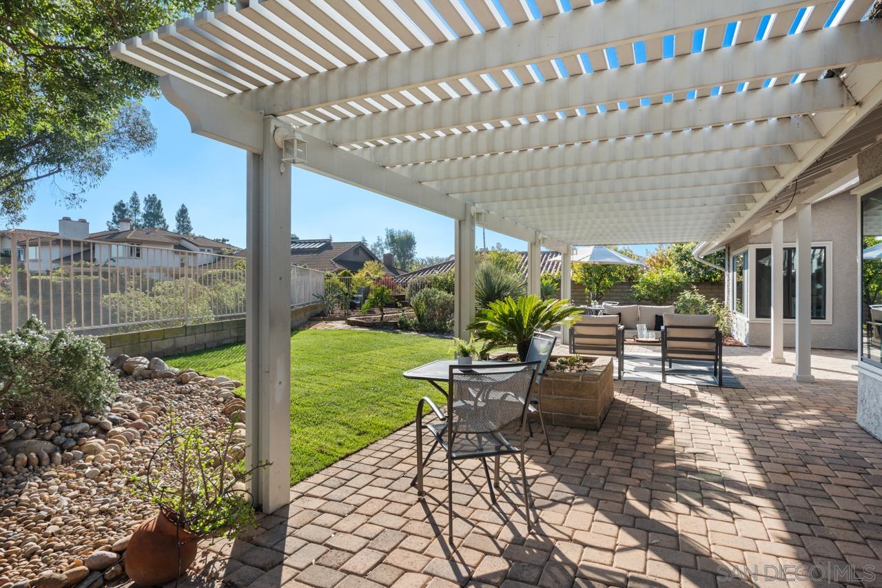 Detail Gallery Image 28 of 55 For 12565  Fairbrook Rd, San Diego,  CA 92131 - 3 Beds | 2 Baths