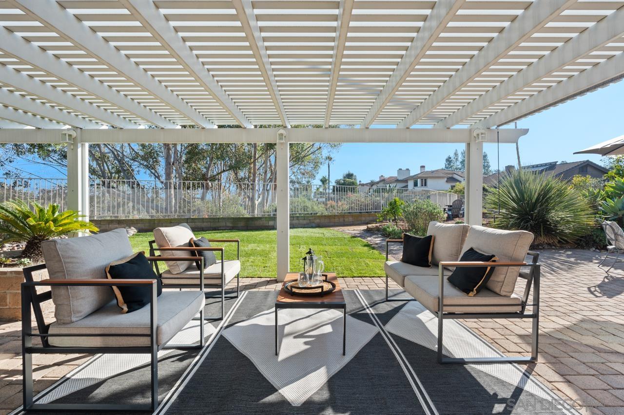 Detail Gallery Image 30 of 55 For 12565  Fairbrook Rd, San Diego,  CA 92131 - 3 Beds | 2 Baths