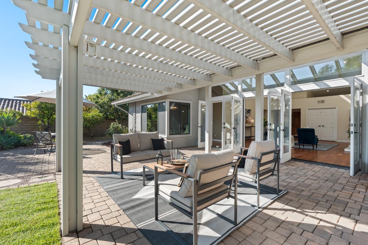 Detail Gallery Image 31 of 55 For 12565  Fairbrook Rd, San Diego,  CA 92131 - 3 Beds | 2 Baths