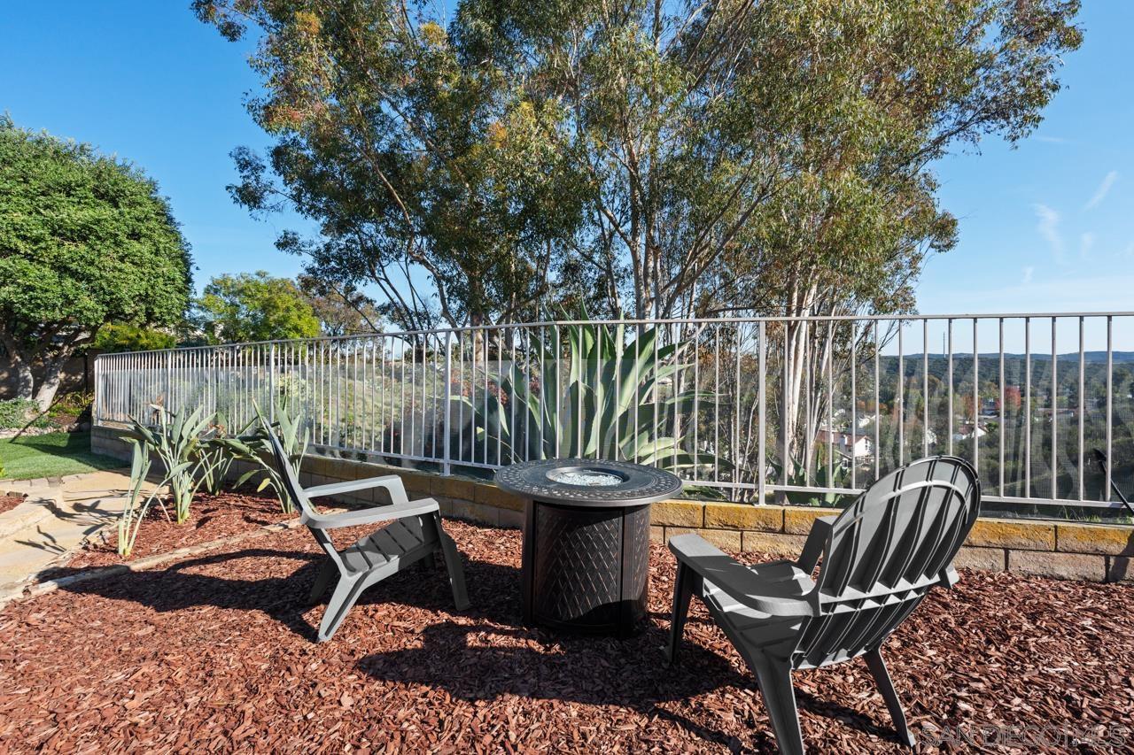 Detail Gallery Image 35 of 55 For 12565  Fairbrook Rd, San Diego,  CA 92131 - 3 Beds | 2 Baths