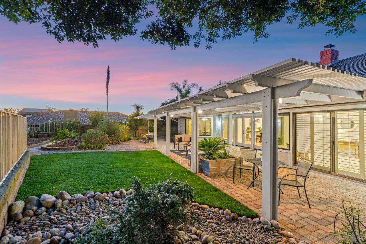 Detail Gallery Image 42 of 55 For 12565  Fairbrook Rd, San Diego,  CA 92131 - 3 Beds | 2 Baths