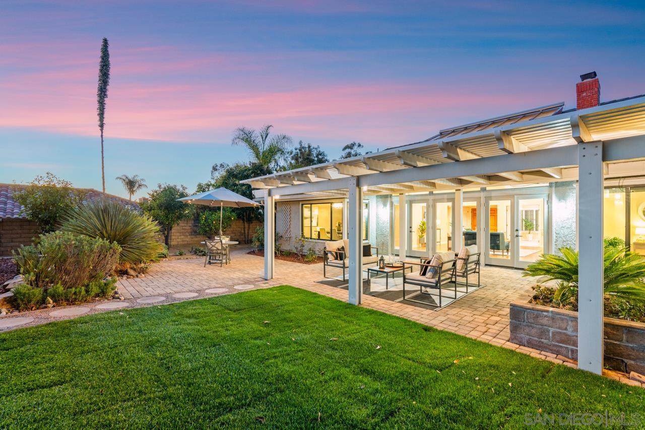 Detail Gallery Image 43 of 55 For 12565  Fairbrook Rd, San Diego,  CA 92131 - 3 Beds | 2 Baths