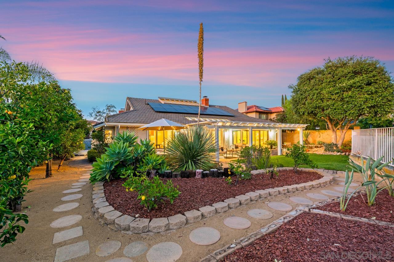 Detail Gallery Image 46 of 55 For 12565  Fairbrook Rd, San Diego,  CA 92131 - 3 Beds | 2 Baths