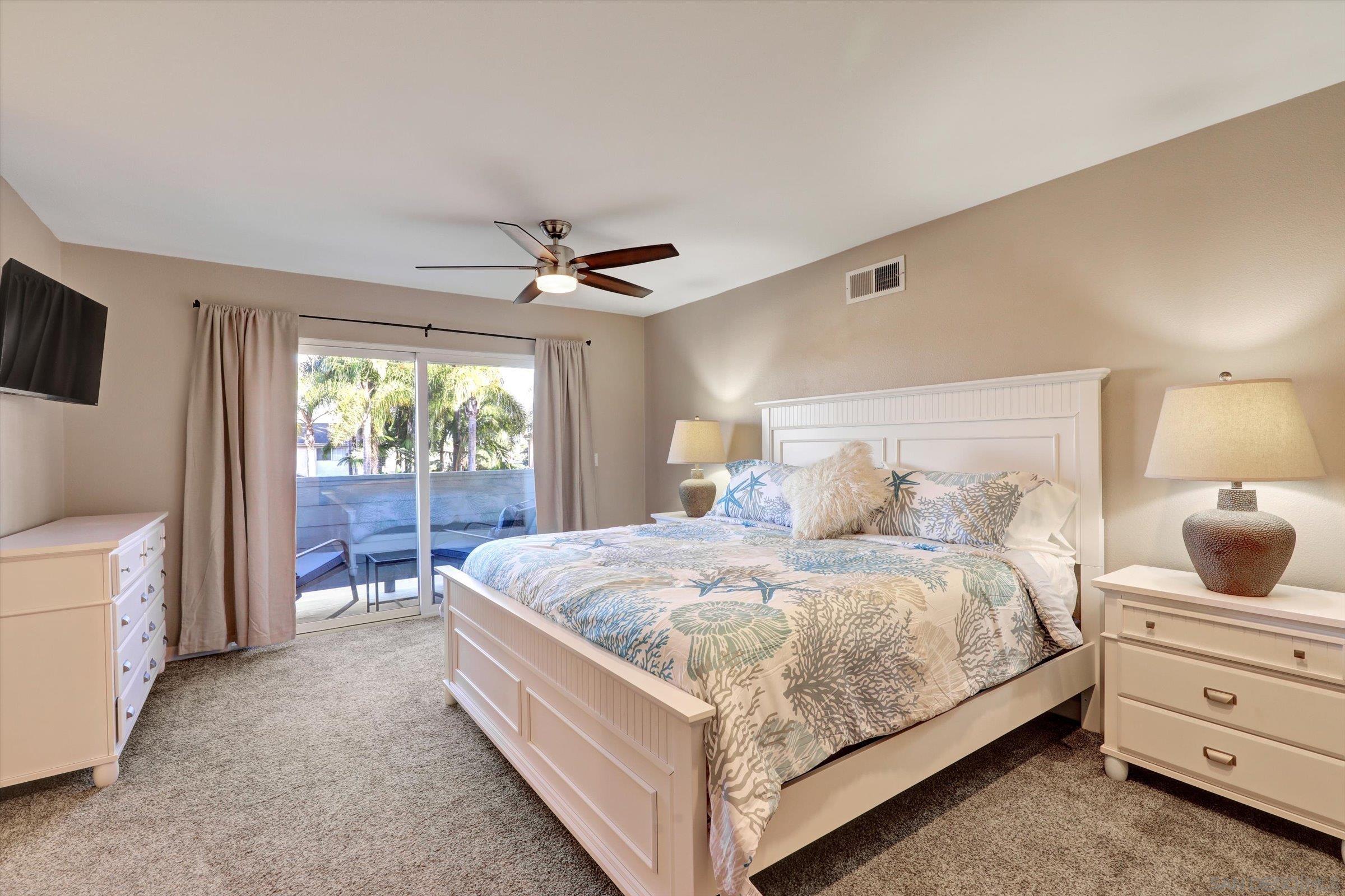 Detail Gallery Image 25 of 42 For Mendocino Blvd, San Diego,  CA 92107 - 5 Beds | 3 Baths