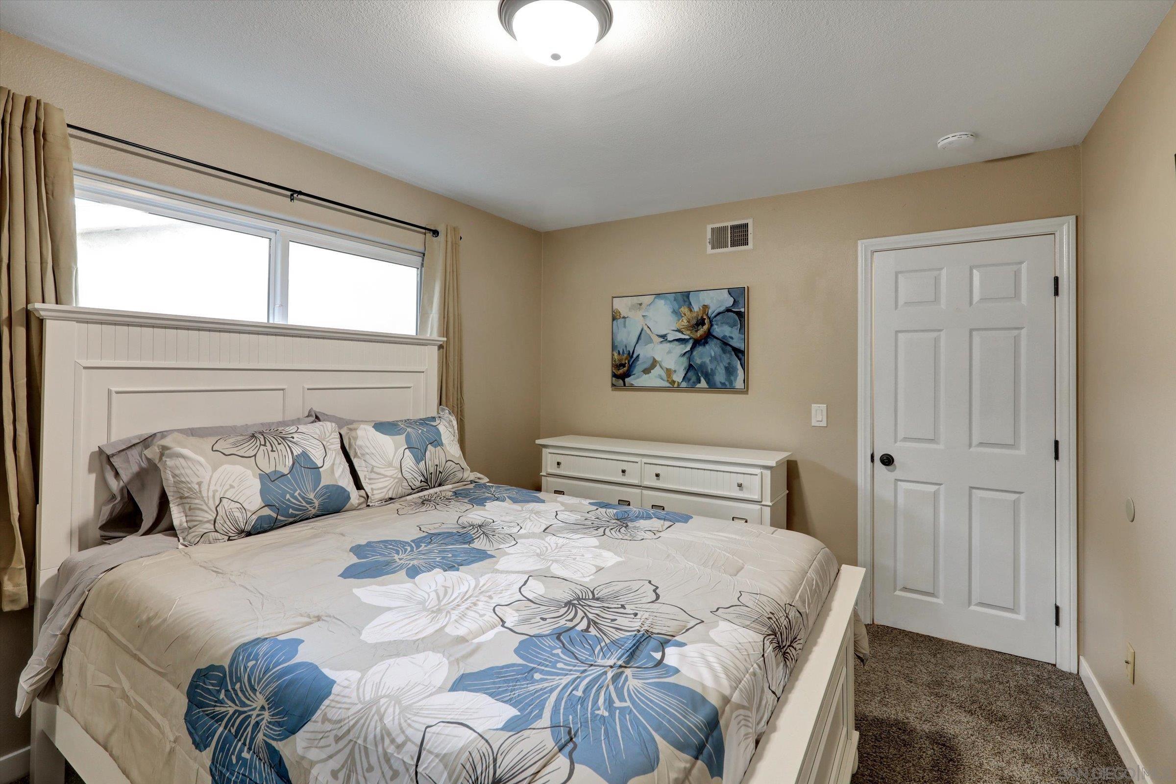 Detail Gallery Image 32 of 42 For Mendocino Blvd, San Diego,  CA 92107 - 5 Beds | 3 Baths