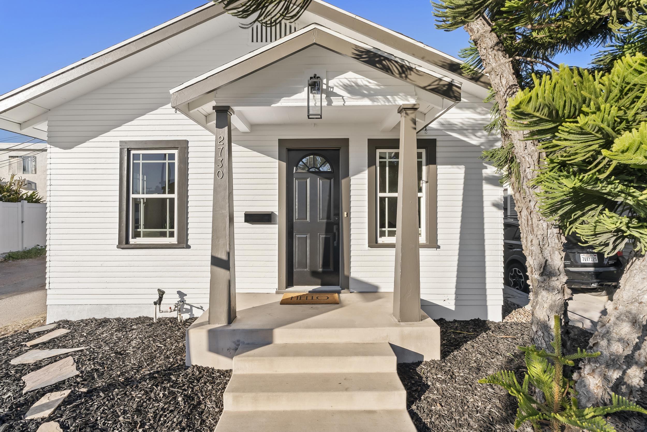 Front Image Thumbnail for SD250045415