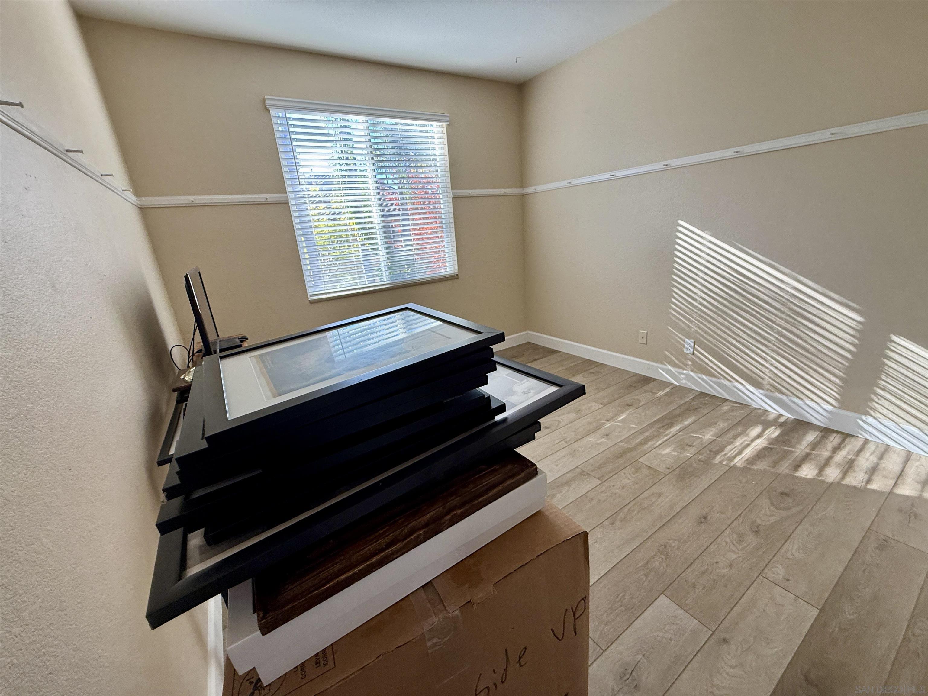 Detail Gallery Image 3 of 20 For 6471  Terraza Portico, Carlsbad,  CA 92009 - 3 Beds | 2/1 Baths