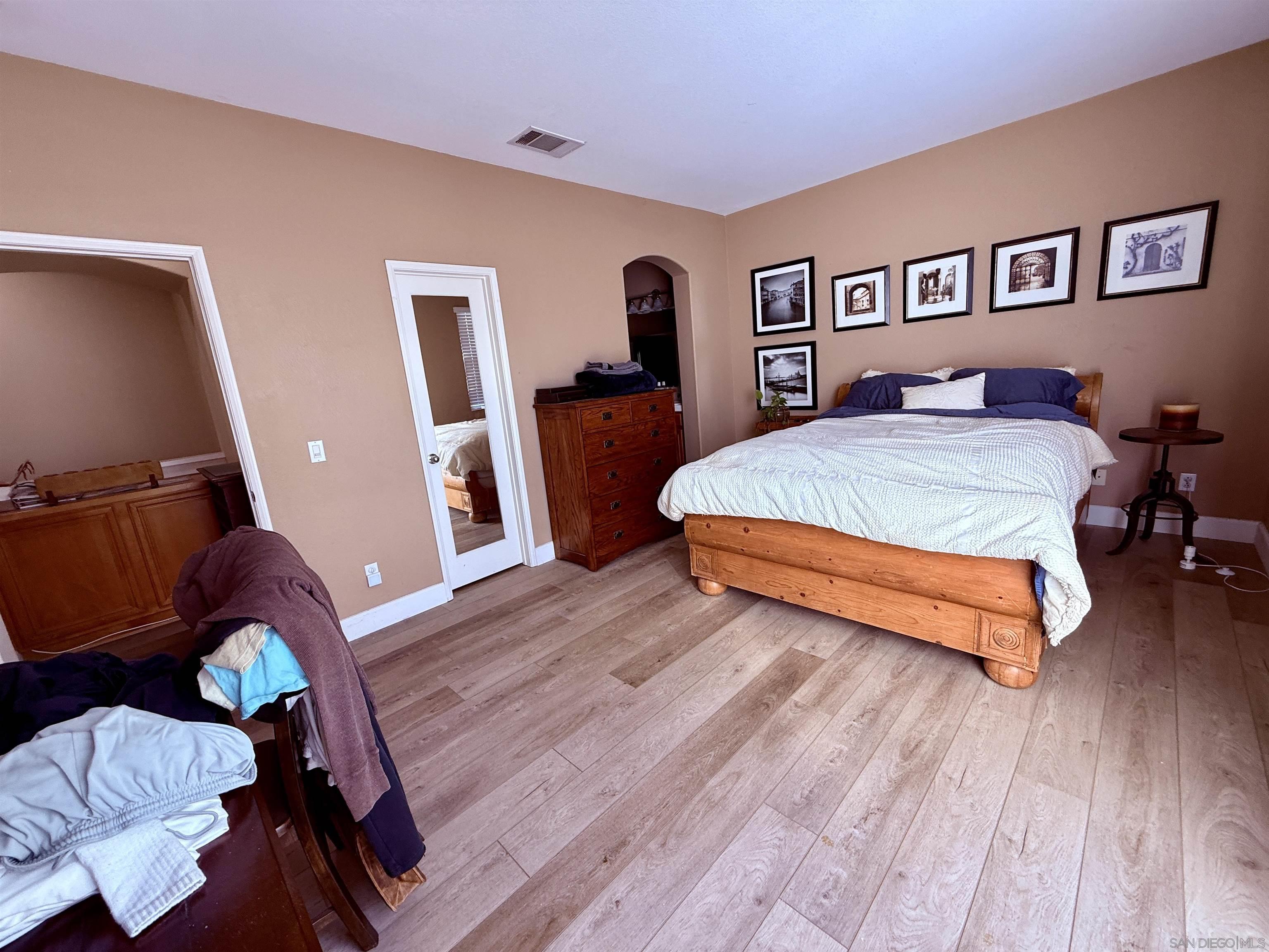 Detail Gallery Image 8 of 20 For 6471  Terraza Portico, Carlsbad,  CA 92009 - 3 Beds | 2/1 Baths