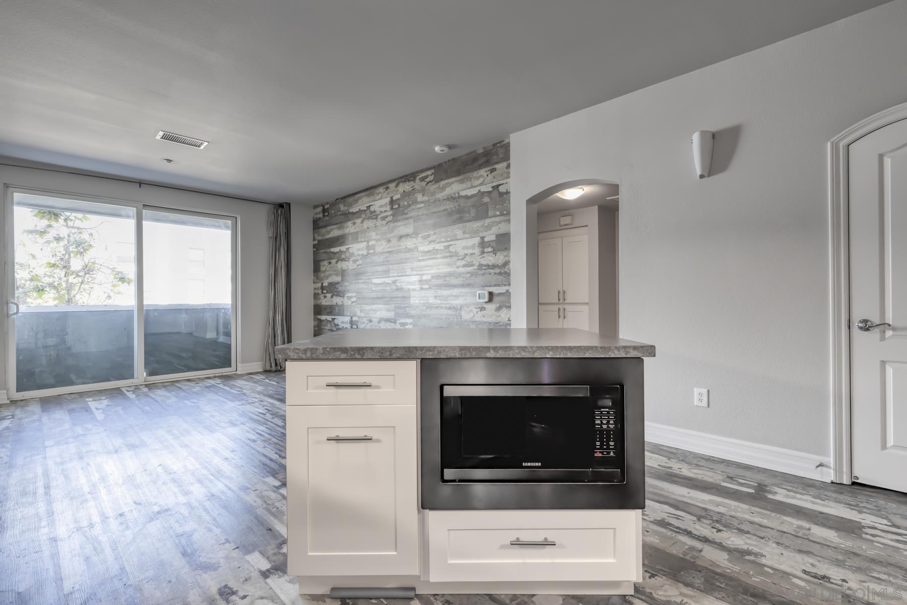 Detail Gallery Image 14 of 26 For 550  Park Blvd.  2308, San Diego,  CA 92101 - 1 Beds | 1 Baths