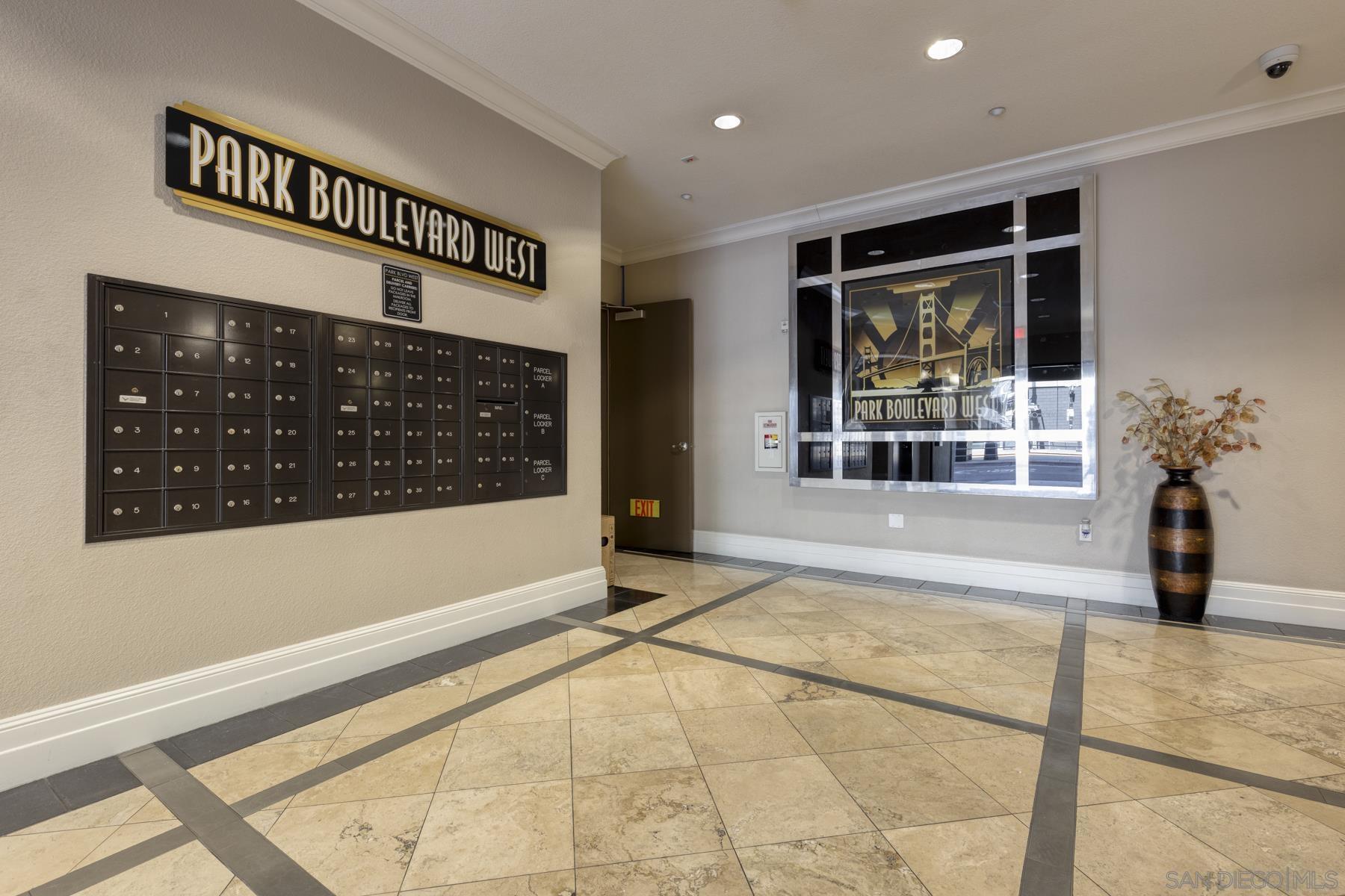 Detail Gallery Image 5 of 26 For 550  Park Blvd.  2308, San Diego,  CA 92101 - 1 Beds | 1 Baths