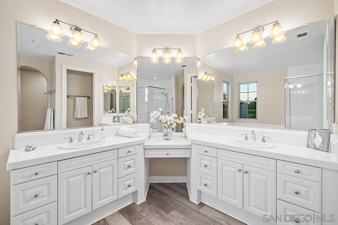 Detail Gallery Image 26 of 57 For 2793 E Bainbridge Road, San Diego,  CA 92106 - 3 Beds | 2/1 Baths