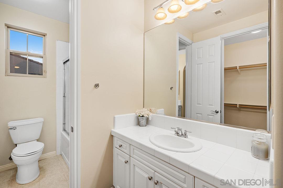 Detail Gallery Image 33 of 57 For 2793 E Bainbridge Road, San Diego,  CA 92106 - 3 Beds | 2/1 Baths