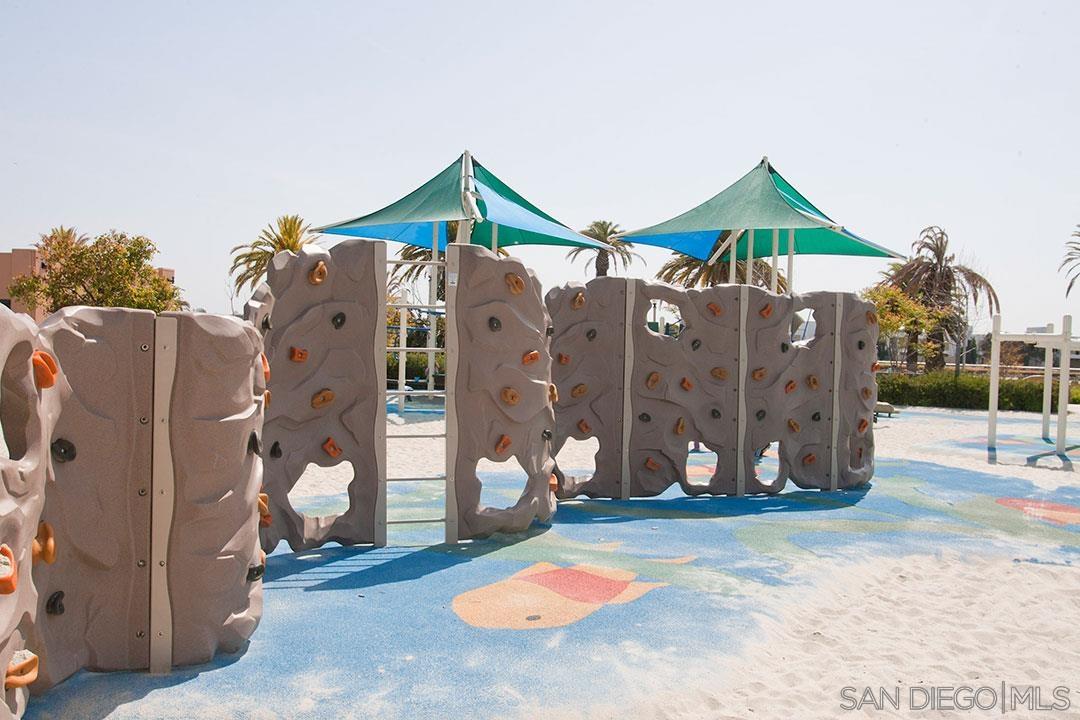 Detail Gallery Image 57 of 57 For 2793 E Bainbridge Road, San Diego,  CA 92106 - 3 Beds | 2/1 Baths