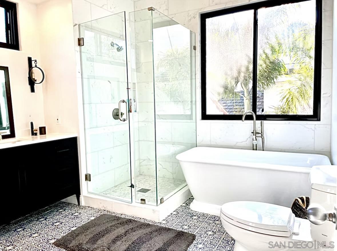 Detail Gallery Image 7 of 31 For 216  21st Street, Del Mar,  CA 92014 - 4 Beds | 3 Baths