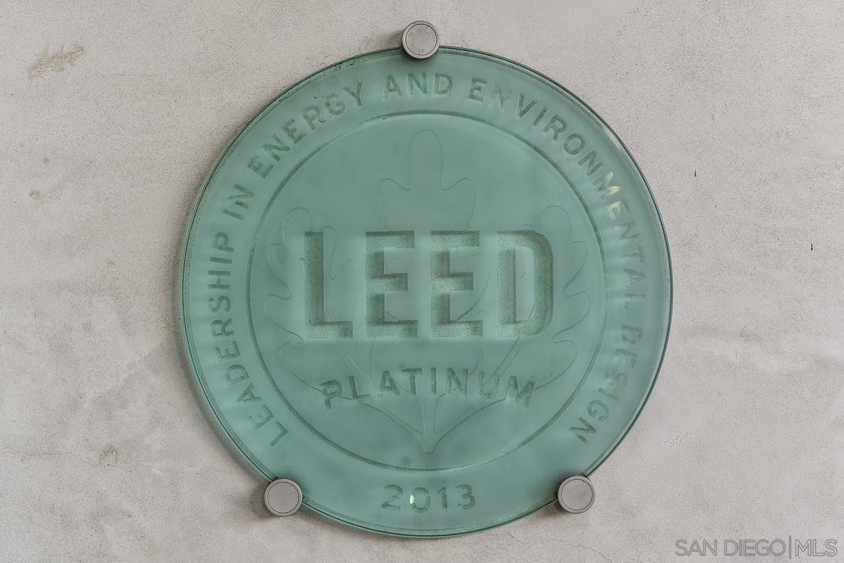 Detail Gallery Image 15 of 57 For 8001  Calle De La Plata, La Jolla,  CA 92037 - 4 Beds | 4/1 Baths