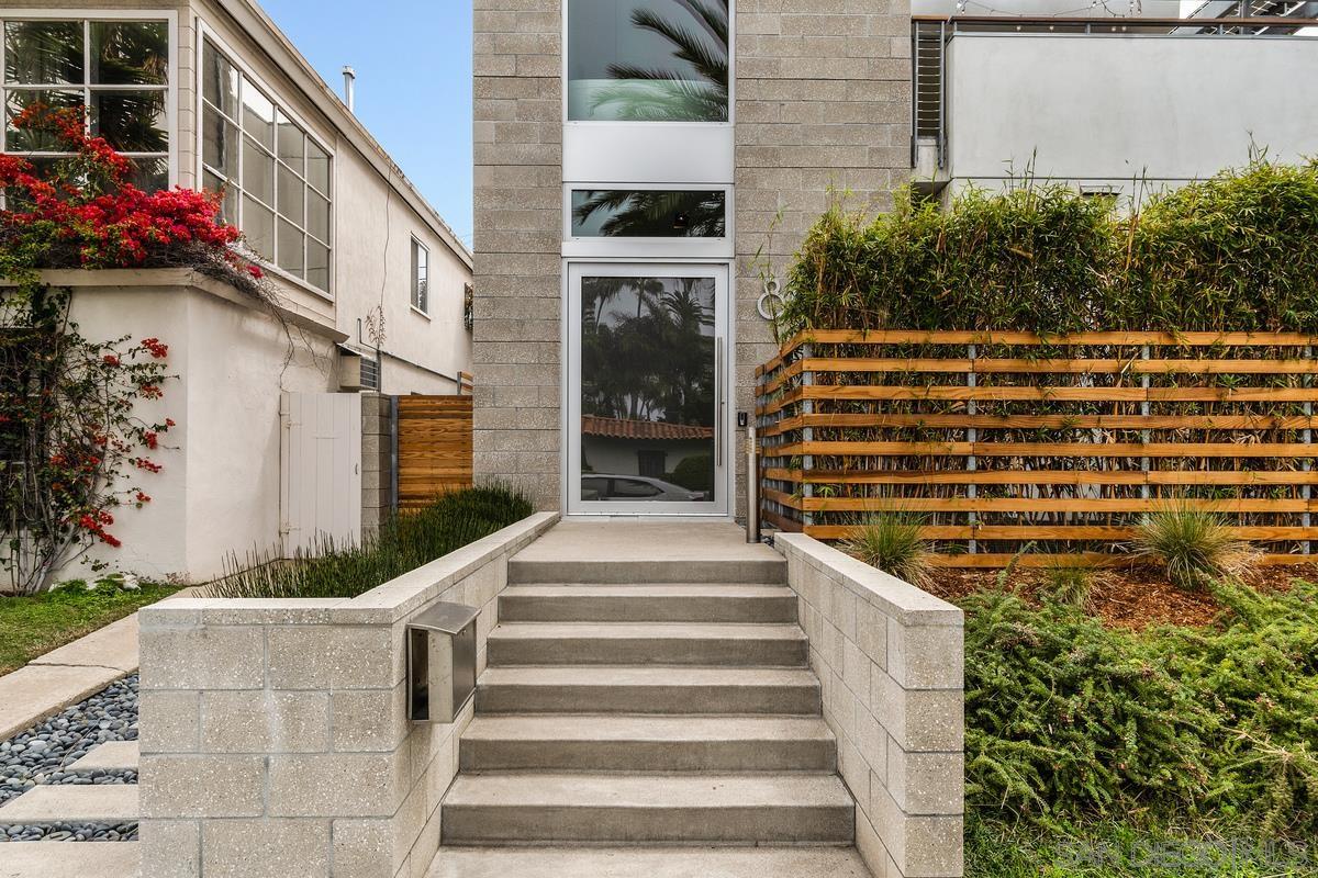 Detail Gallery Image 21 of 57 For 8001  Calle De La Plata, La Jolla,  CA 92037 - 4 Beds | 4/1 Baths