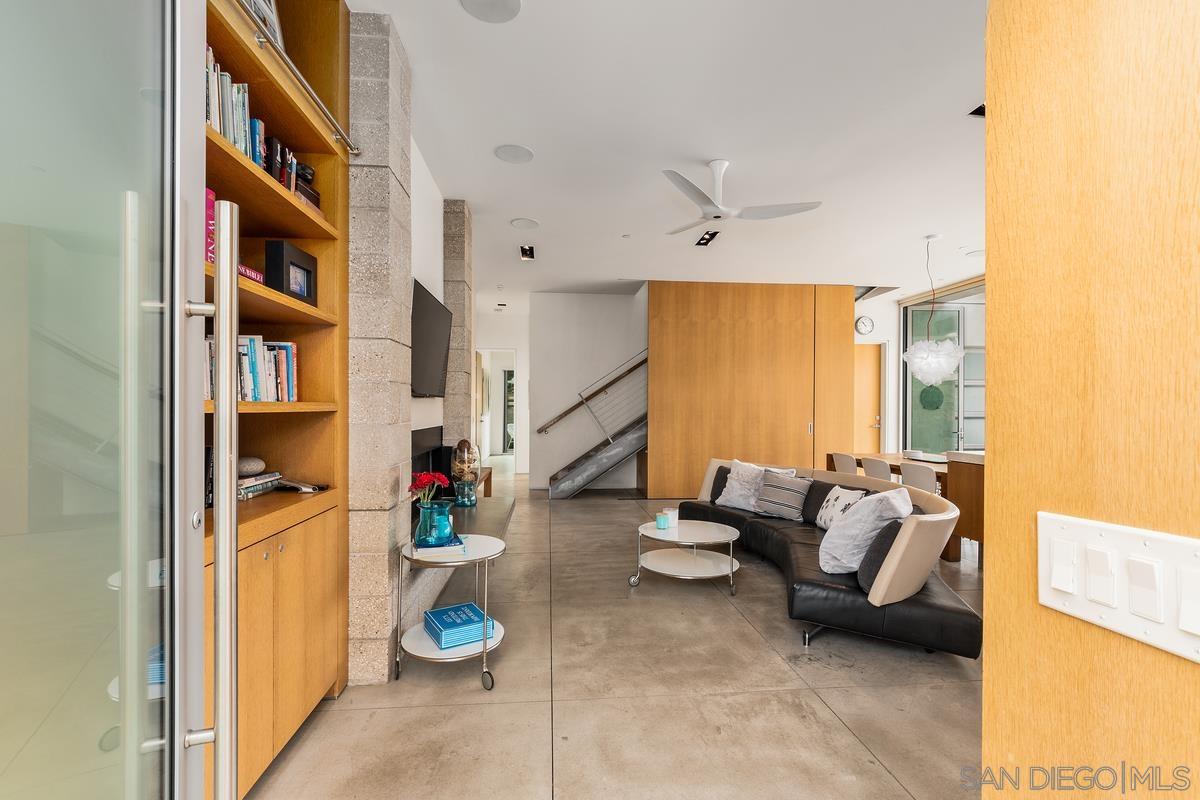 Detail Gallery Image 22 of 57 For 8001  Calle De La Plata, La Jolla,  CA 92037 - 4 Beds | 4/1 Baths