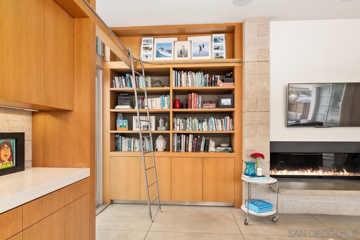 Detail Gallery Image 25 of 57 For 8001  Calle De La Plata, La Jolla,  CA 92037 - 4 Beds | 4/1 Baths