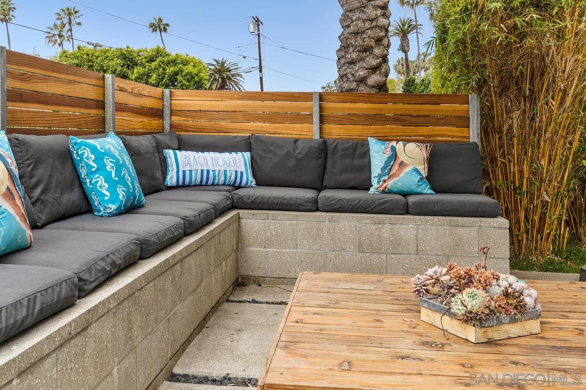 Detail Gallery Image 32 of 57 For 8001  Calle De La Plata, La Jolla,  CA 92037 - 4 Beds | 4/1 Baths