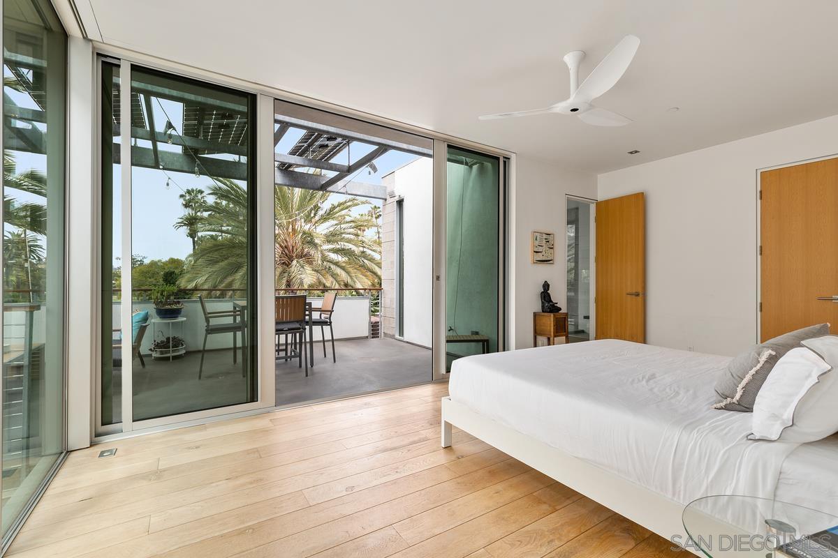 Detail Gallery Image 41 of 57 For 8001  Calle De La Plata, La Jolla,  CA 92037 - 4 Beds | 4/1 Baths