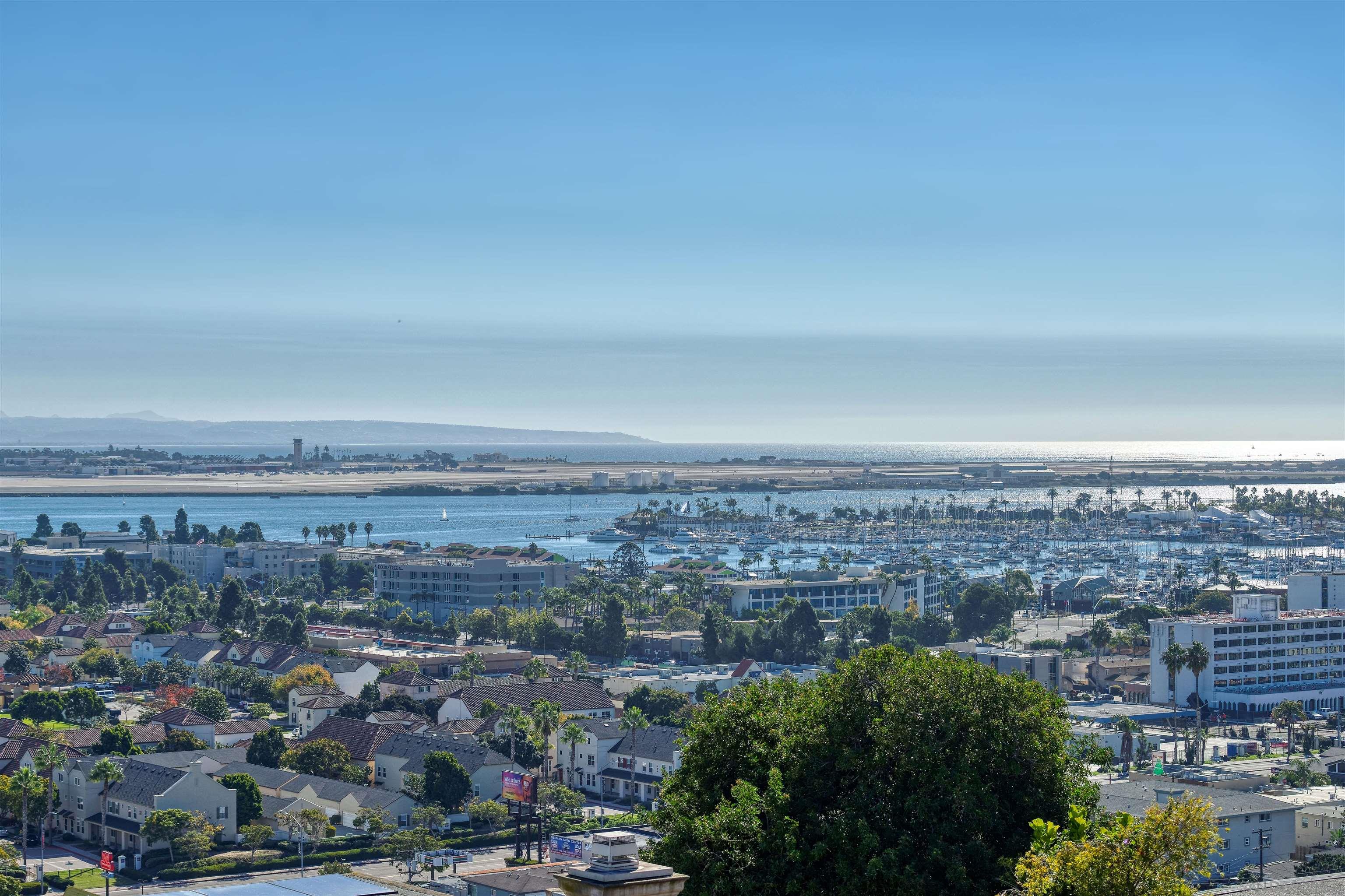 Detail Gallery Image 17 of 37 For 1925  Willow, San Diego,  CA 92106 - 3 Beds | 2 Baths