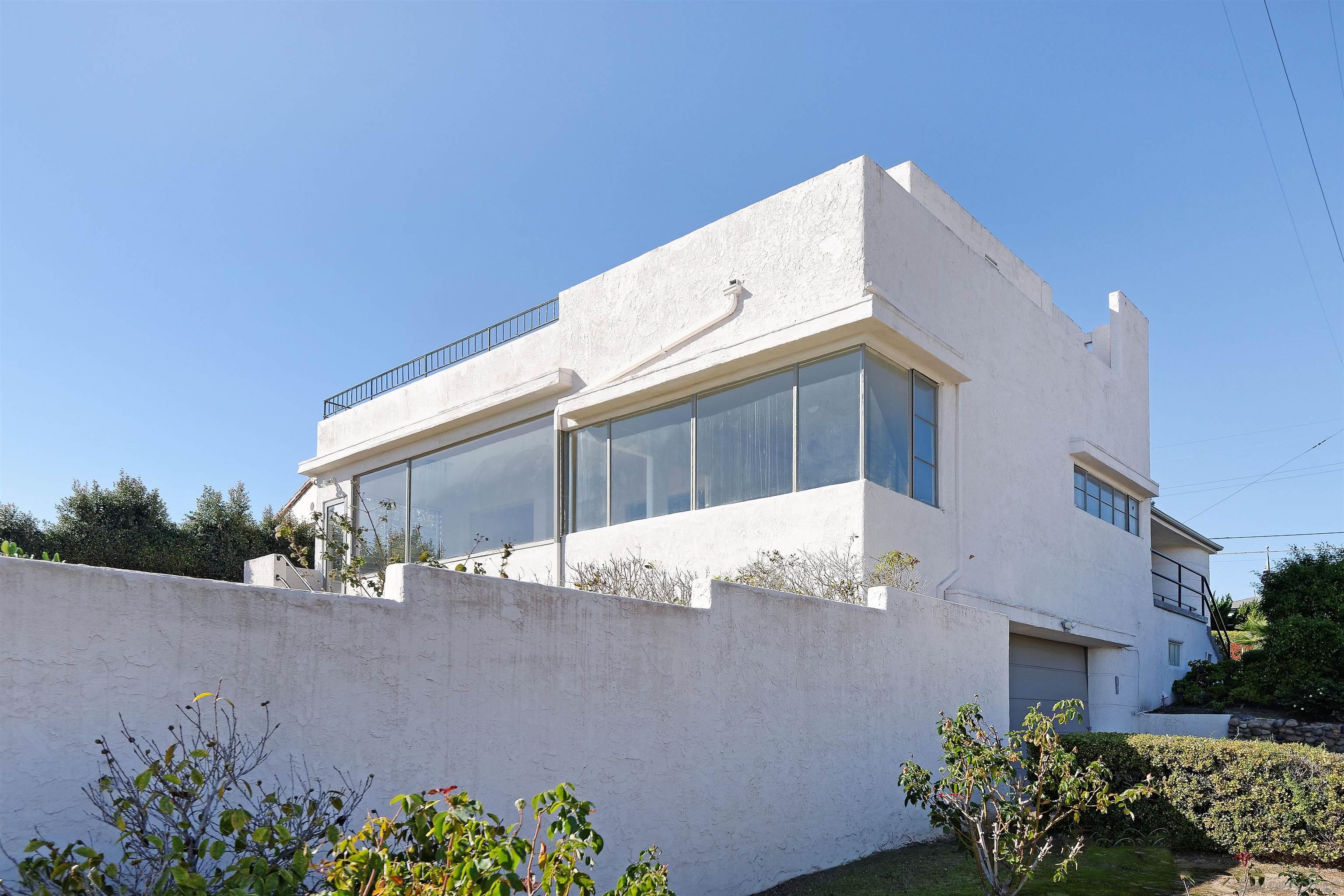 Detail Gallery Image 19 of 37 For 1925  Willow, San Diego,  CA 92106 - 3 Beds | 2 Baths