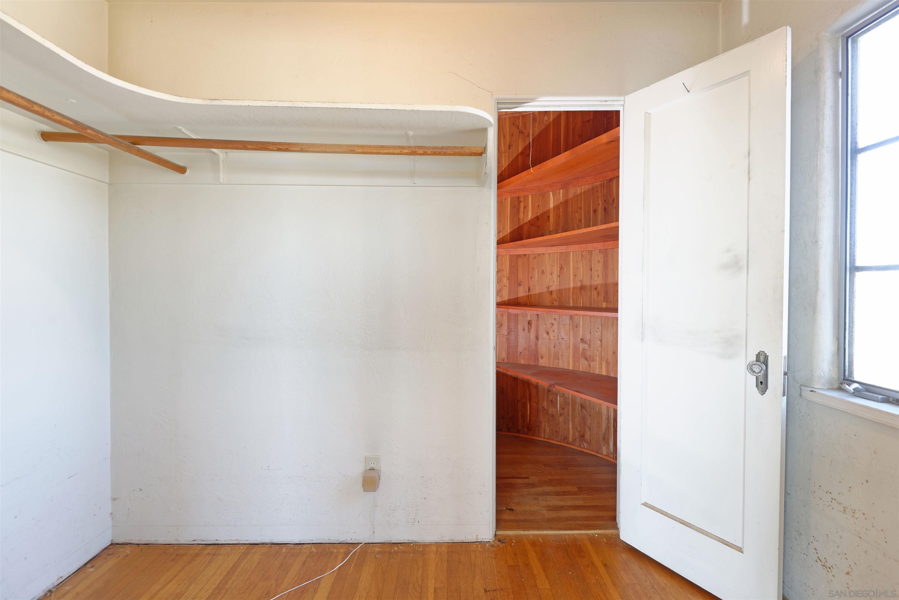 Detail Gallery Image 32 of 37 For 1925  Willow, San Diego,  CA 92106 - 3 Beds | 2 Baths