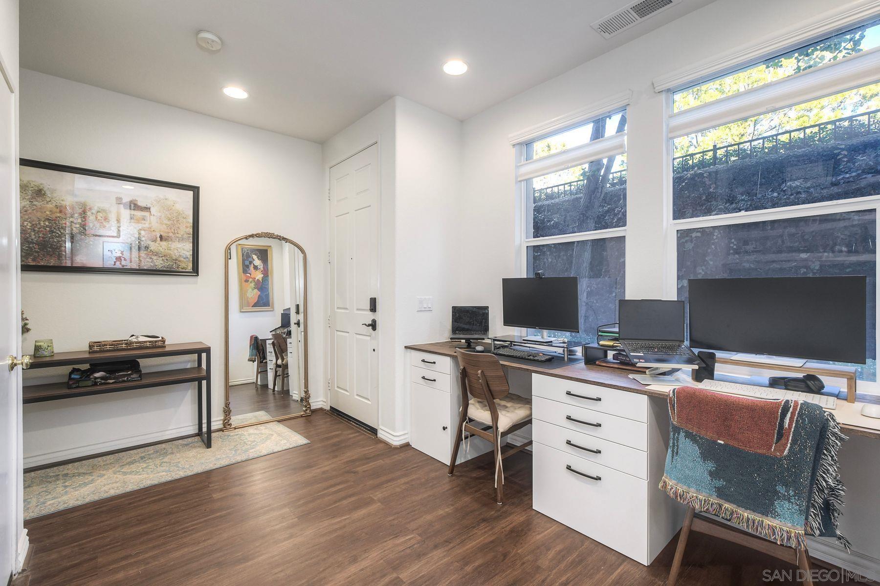 Detail Gallery Image 13 of 49 For 1361  Abbey Ln, San Marcos,  CA 92078 - 2 Beds | 2/1 Baths