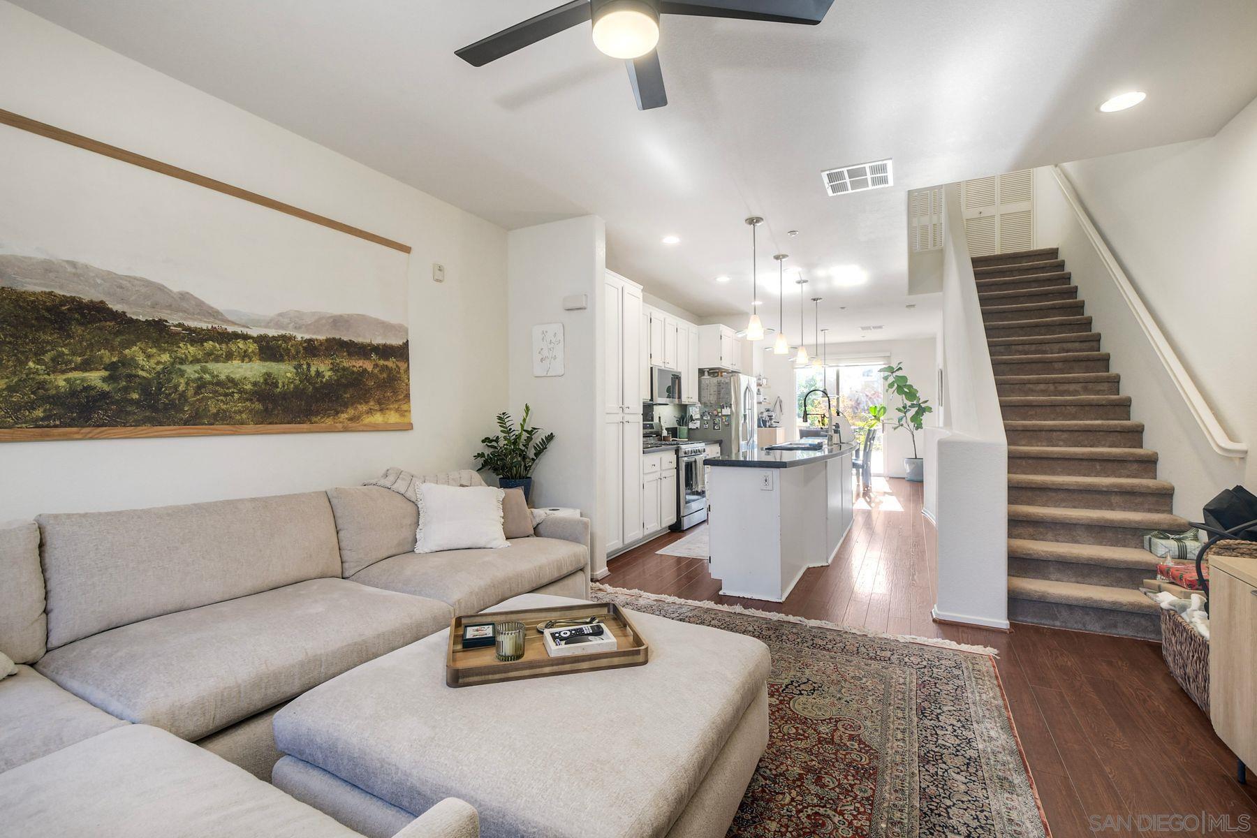 Detail Gallery Image 34 of 49 For 1361  Abbey Ln, San Marcos,  CA 92078 - 2 Beds | 2/1 Baths