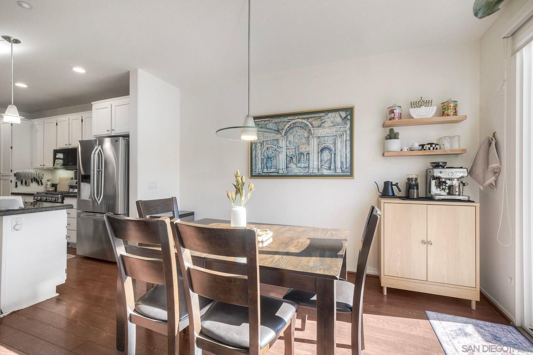 Detail Gallery Image 6 of 49 For 1361  Abbey Ln, San Marcos,  CA 92078 - 2 Beds | 2/1 Baths