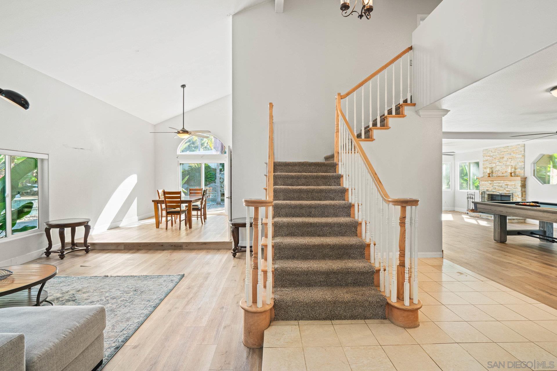 Detail Gallery Image 15 of 54 For 2579  Fire Mountain Drive, Oceanside,  CA 92054 - 4 Beds | 3 Baths