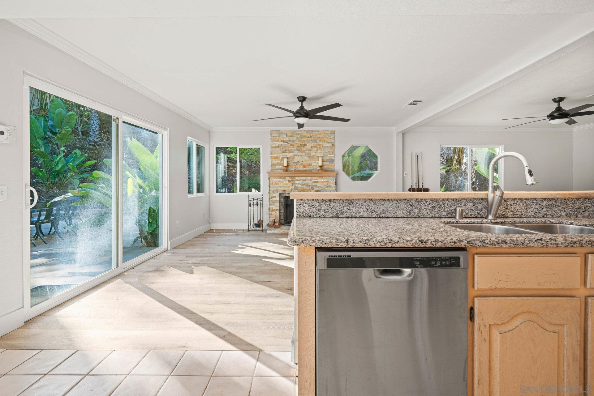 Detail Gallery Image 25 of 54 For 2579  Fire Mountain Drive, Oceanside,  CA 92054 - 4 Beds | 3 Baths