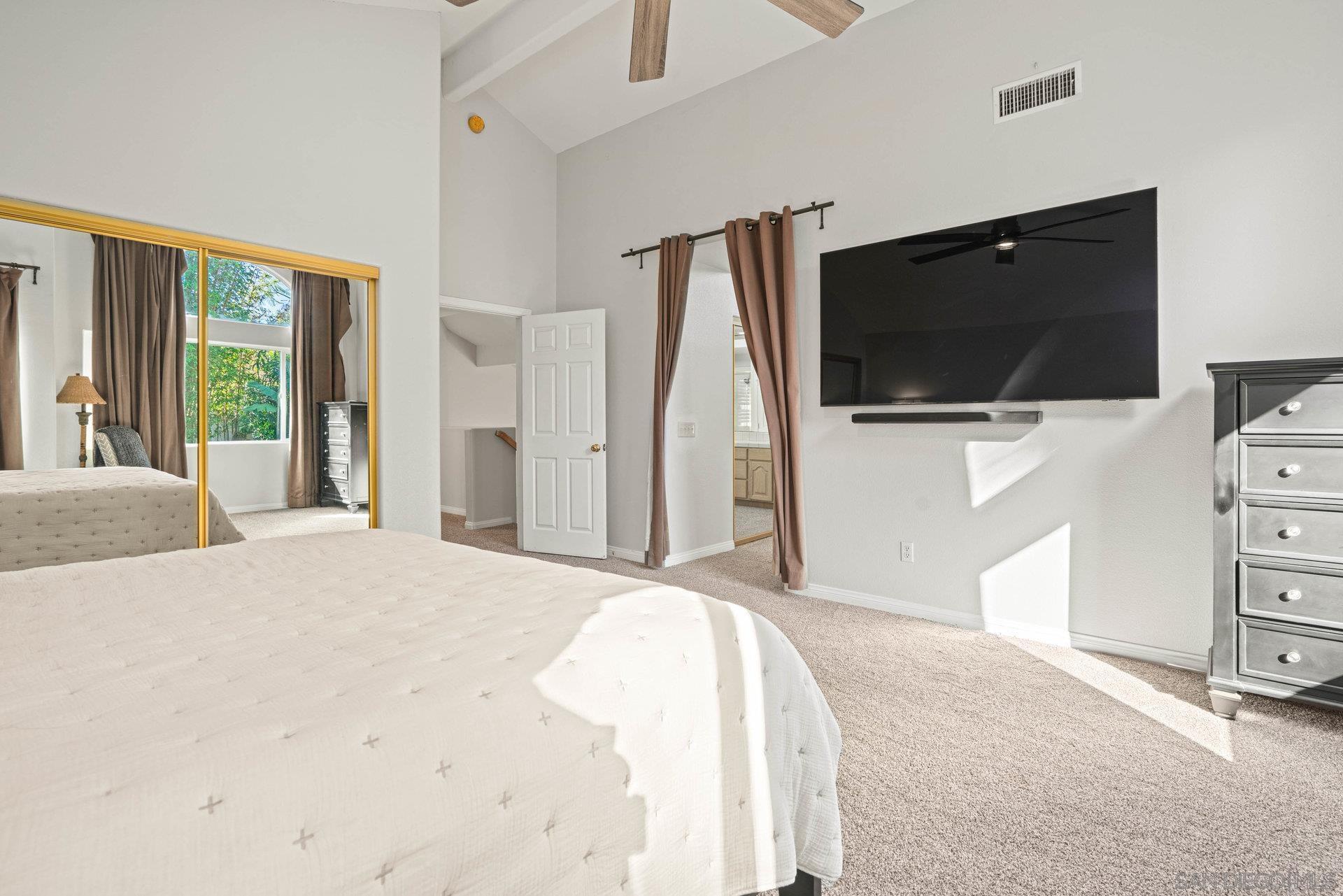 Detail Gallery Image 34 of 54 For 2579  Fire Mountain Drive, Oceanside,  CA 92054 - 4 Beds | 3 Baths