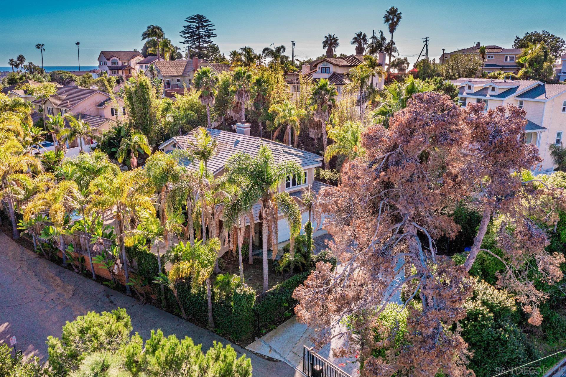 Detail Gallery Image 10 of 54 For 2579  Fire Mountain Drive, Oceanside,  CA 92054 - 4 Beds | 3 Baths