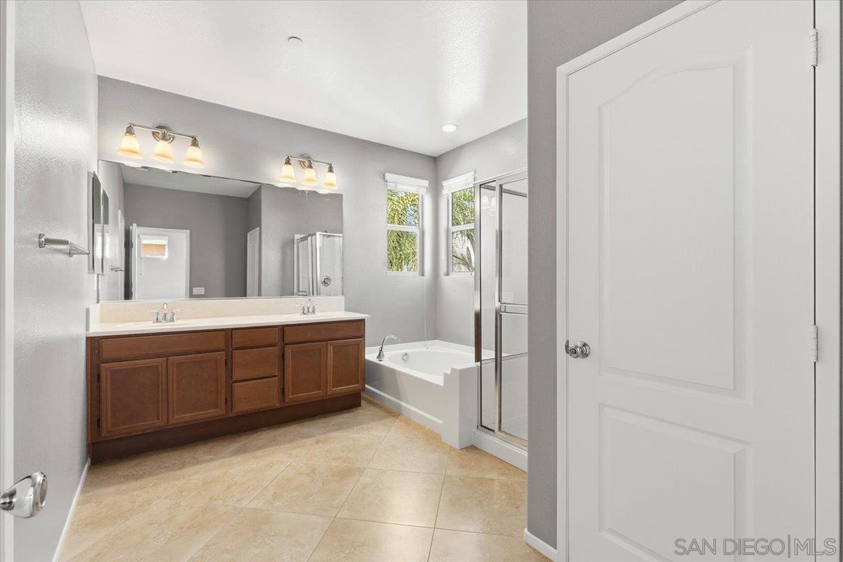 Detail Gallery Image 19 of 30 For 10034  Leavesly Trail, Santee,  CA 92071 - 3 Beds | 2/1 Baths