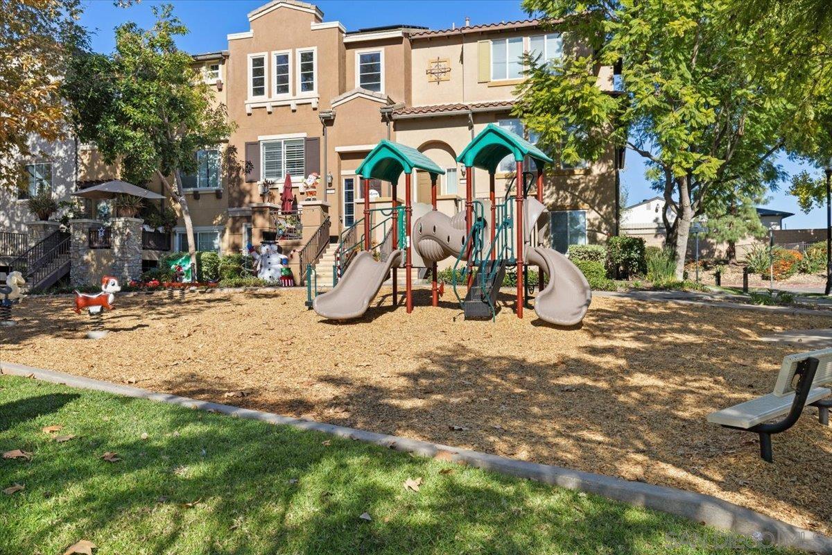 Detail Gallery Image 28 of 30 For 10034  Leavesly Trail, Santee,  CA 92071 - 3 Beds | 2/1 Baths