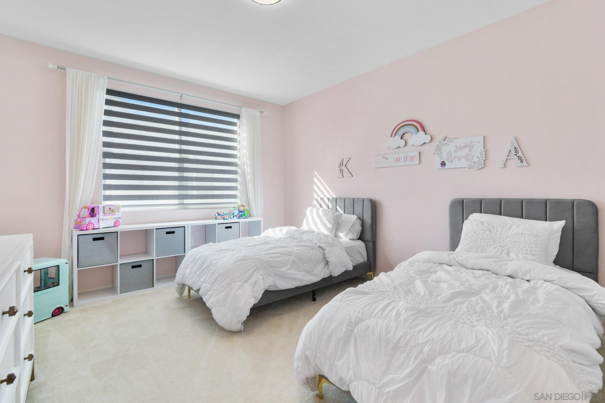 Detail Gallery Image 39 of 44 For 2034  Luzon Ln  #3,  Chula Vista,  CA 91915 - 3 Beds | 3 Baths