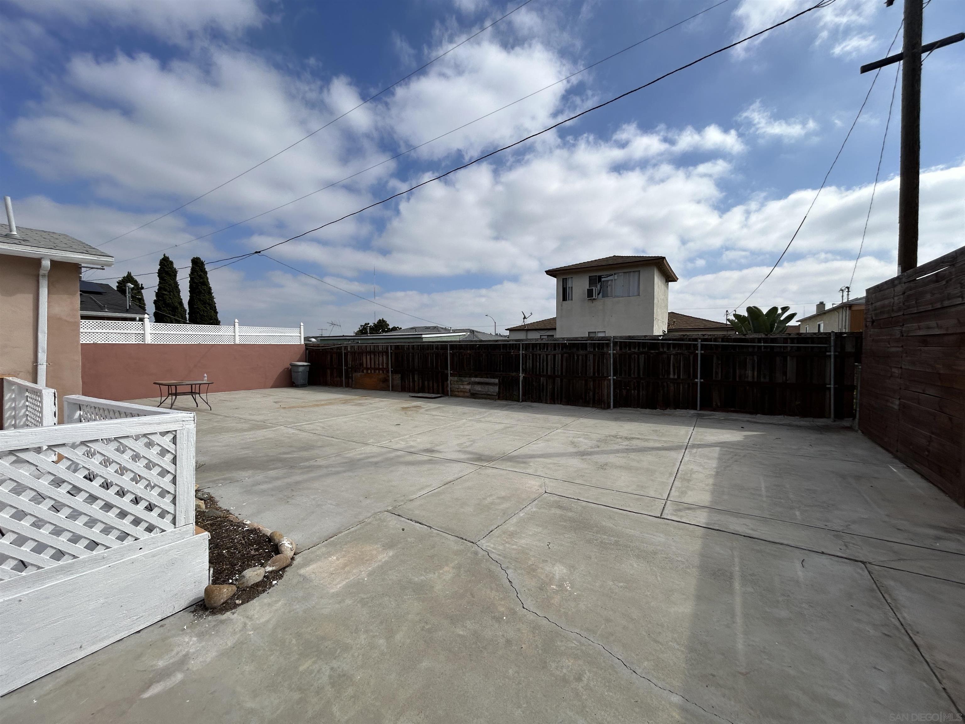 Detail Gallery Image 17 of 20 For 1815  Brookline St., San Diego,  CA 92102 - 3 Beds | 2 Baths