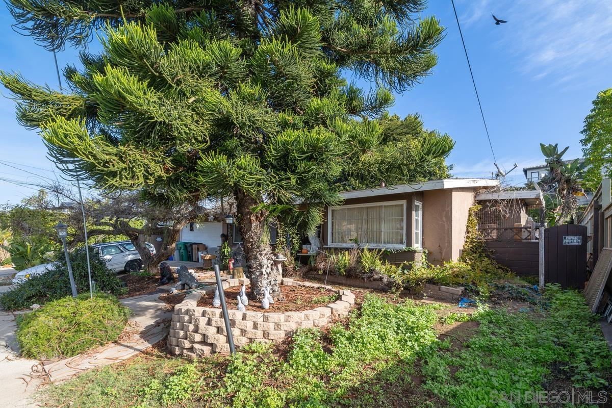 Detail Gallery Image 11 of 24 For 2747  Fairfield St, San Diego,  CA 92110 - 4 Beds | 1 Baths