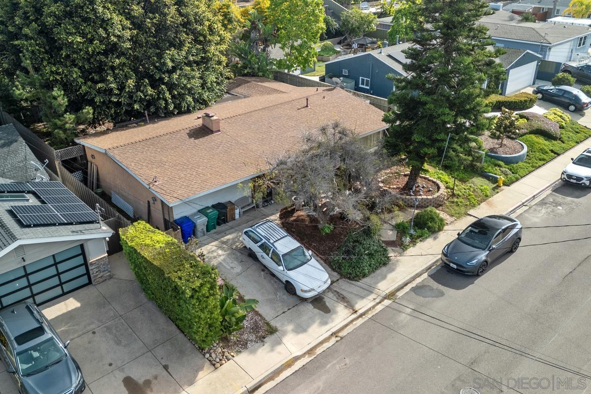 Detail Gallery Image 3 of 24 For 2747  Fairfield St, San Diego,  CA 92110 - 4 Beds | 1 Baths