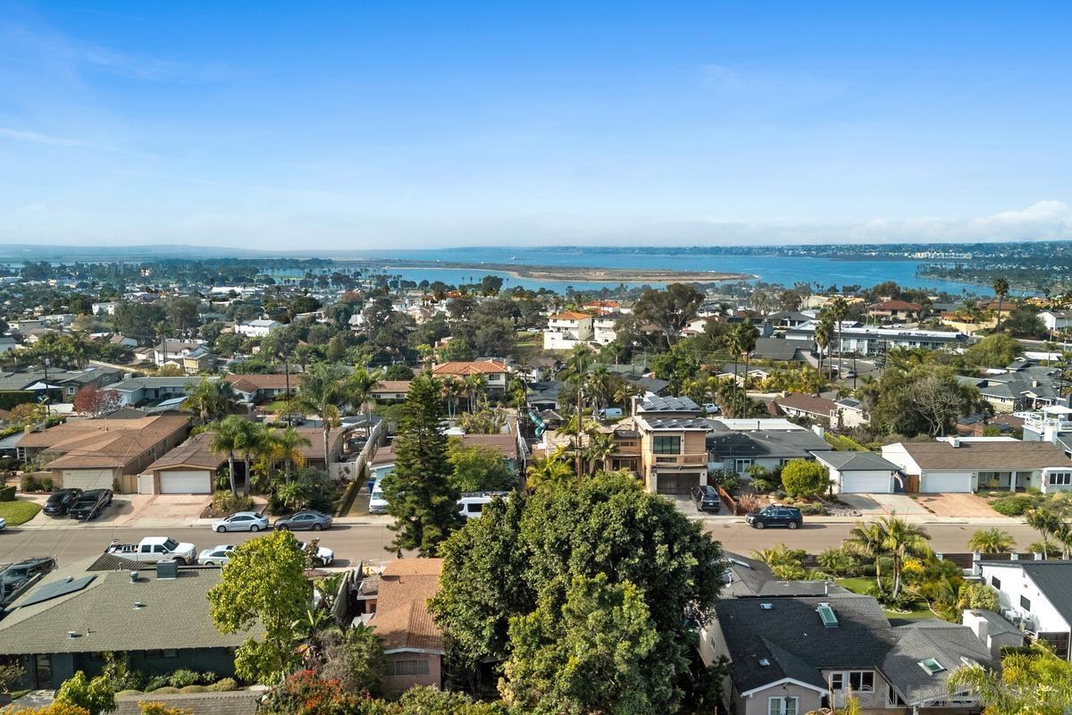 Detail Gallery Image 7 of 24 For 2747  Fairfield St, San Diego,  CA 92110 - 4 Beds | 1 Baths