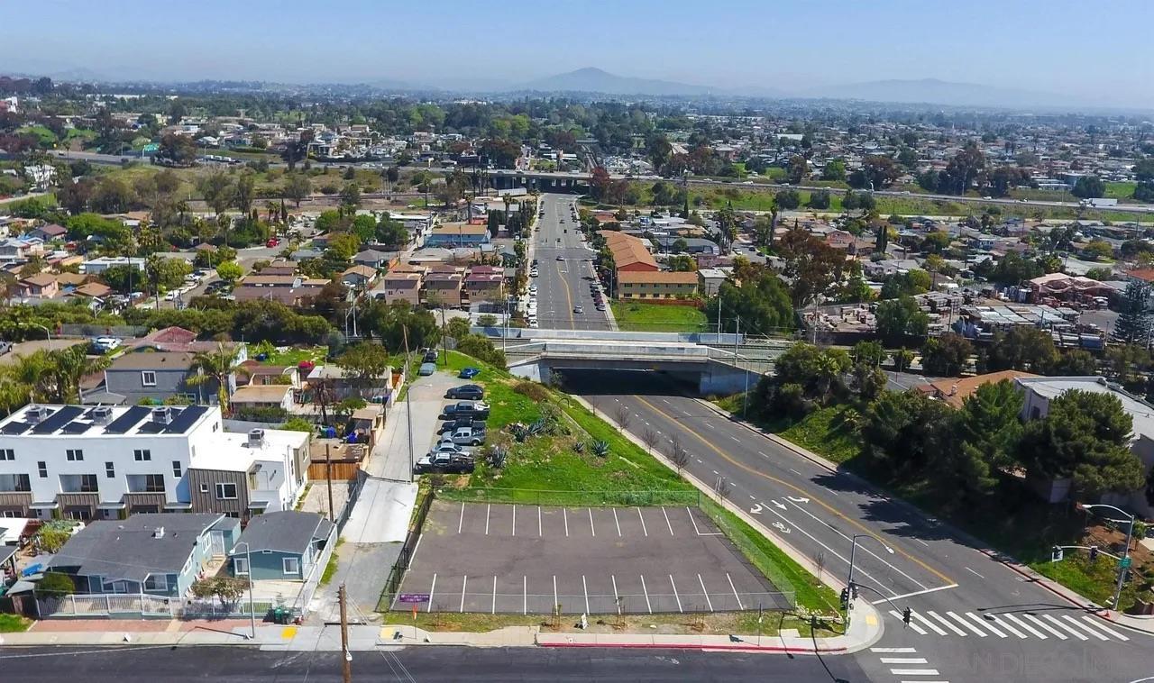 Detail Gallery Image 7 of 9 For , San Diego,  CA 92102 - – Beds | – Baths