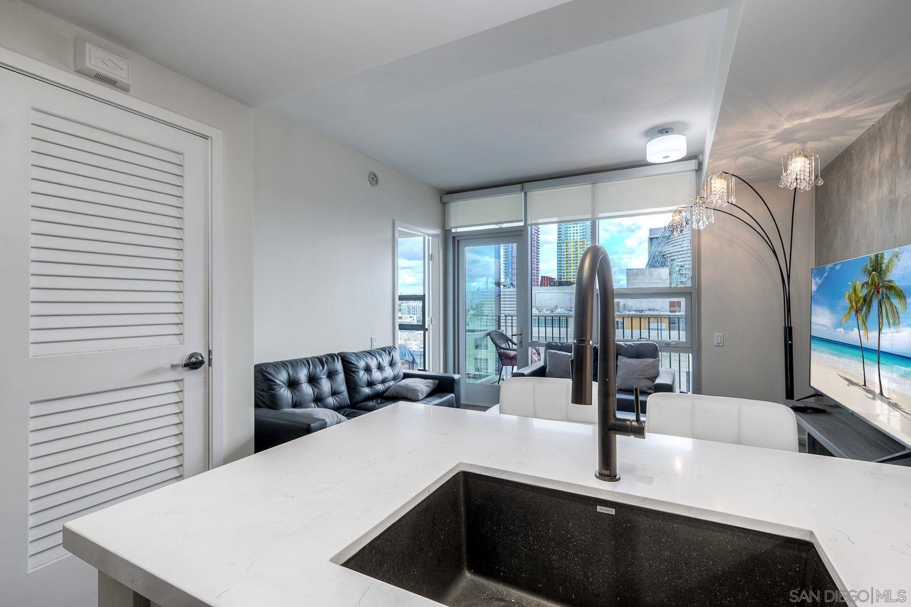 Detail Gallery Image 10 of 32 For 321  10th Ave  #1505,  San Diego,  CA 92101 - 1 Beds | 1 Baths