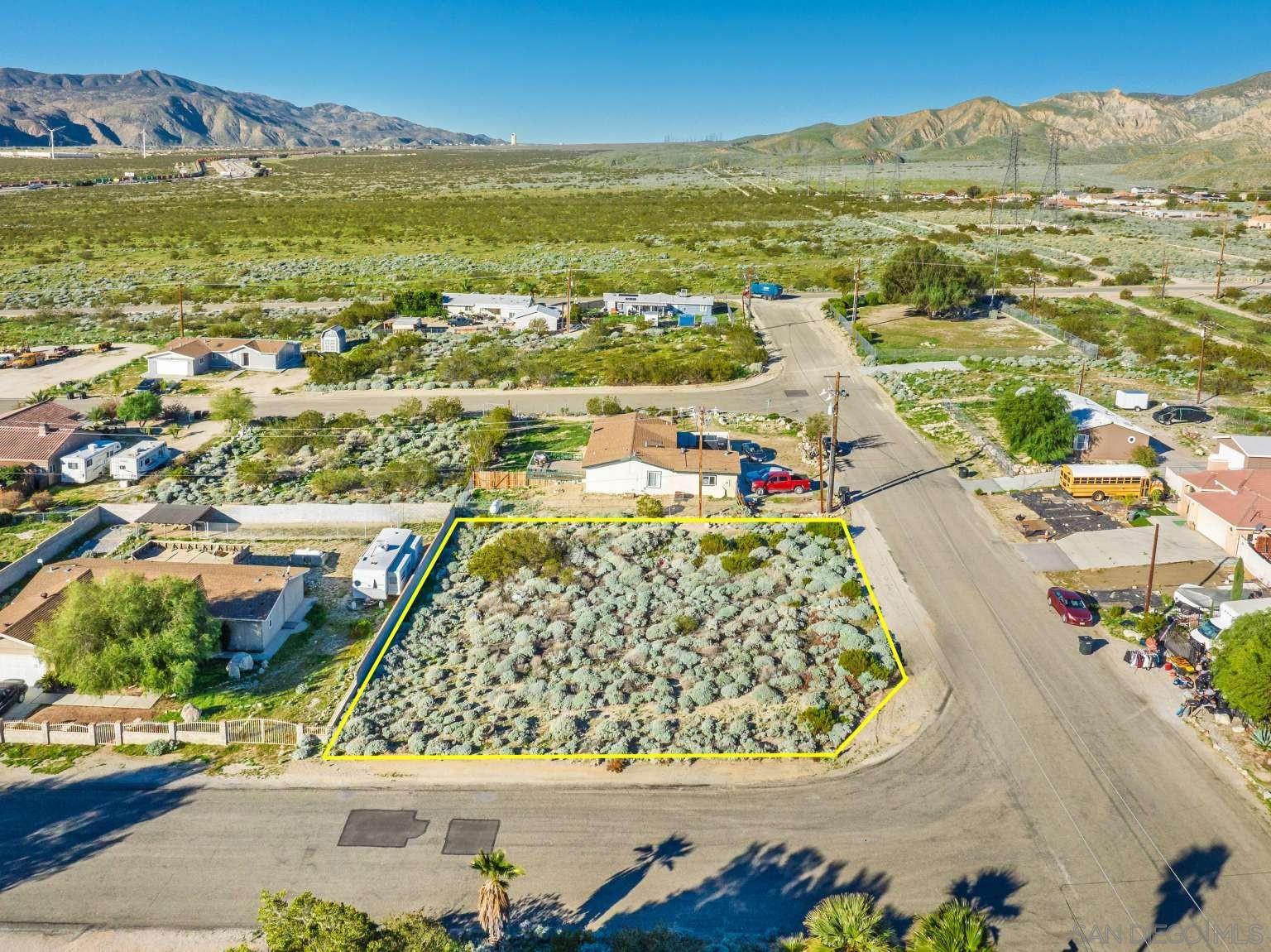 Detail Gallery Image 2 of 32 For , –,  CA 92282 - – Beds | – Baths