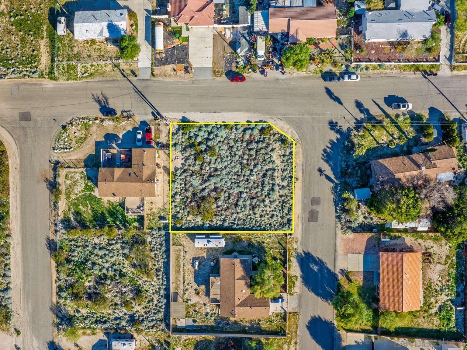 Detail Gallery Image 4 of 32 For , –,  CA 92282 - – Beds | – Baths