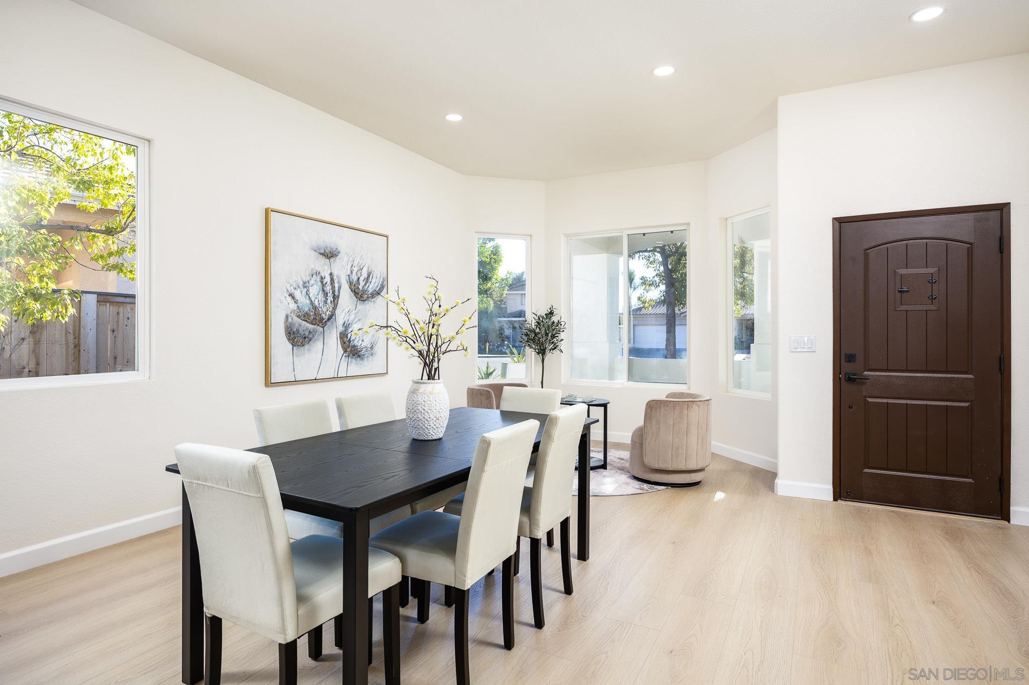 Detail Gallery Image 11 of 42 For 1789  Clydesdale Ct, Oceanside,  CA 92057 - 3 Beds | 2 Baths